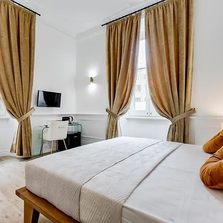Гостевой дом Monti Cavour Рим