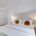 Monti Cavour 4* Rzym