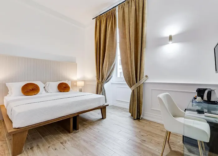Monti Cavour Rom