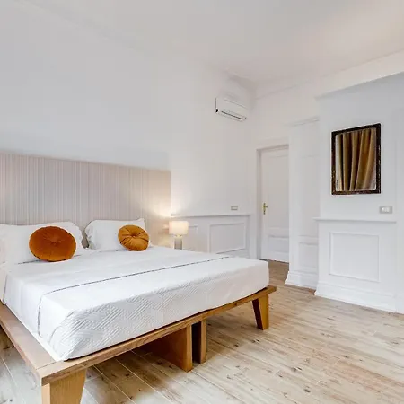 Monti Cavour Guest house