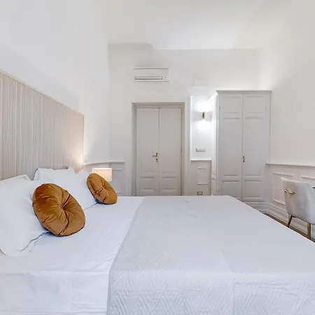 Guest house Monti Cavour Rome