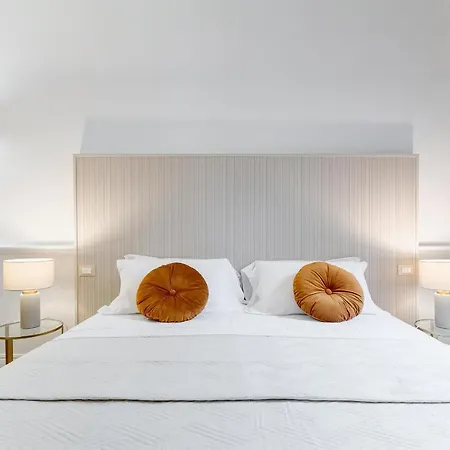 Monti Cavour Guest house Rome